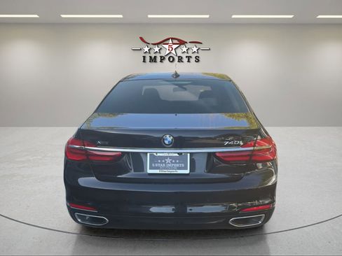 Used 2018 BMW 740i xDrive w/ Executive Package image 5