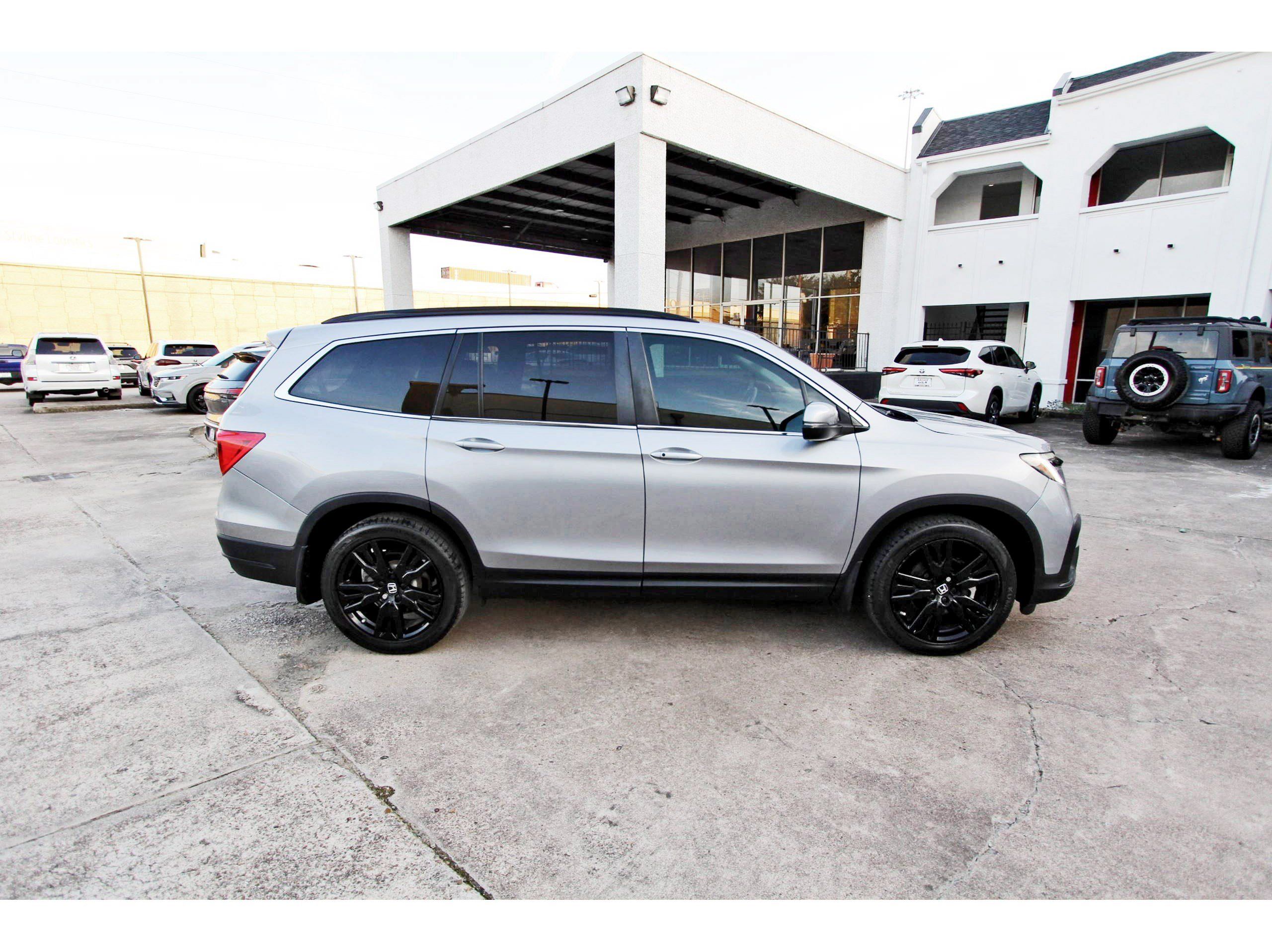 Used 2021 Honda Pilot Special Edition image 8