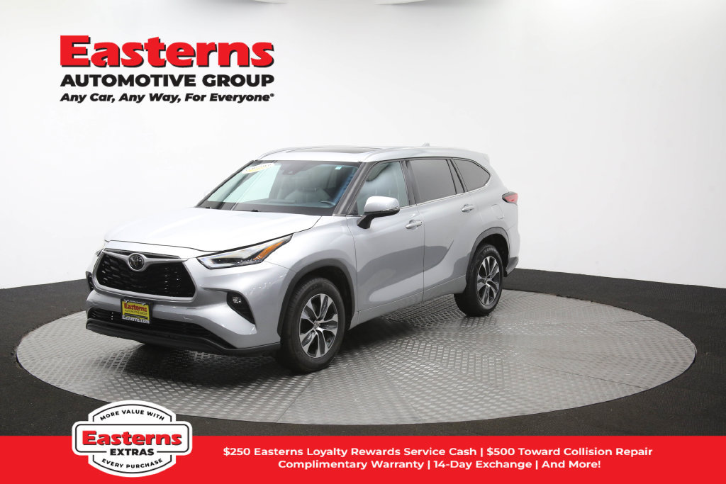 Used 2021 Toyota Highlander XLE FWD image 61