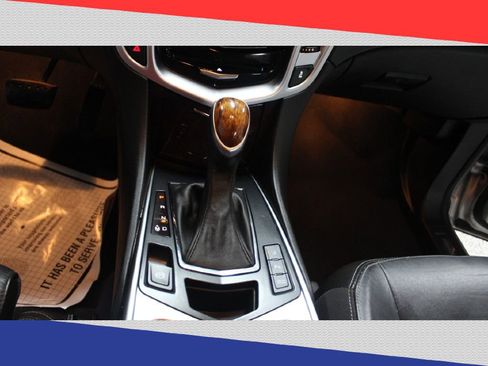 Used 2016 Cadillac SRX Luxury w/ Driver Awareness Package image 21