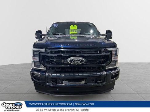 Used 2022 Ford F350 Lariat w/ Black Appearance Package AWD/4WD image 2
