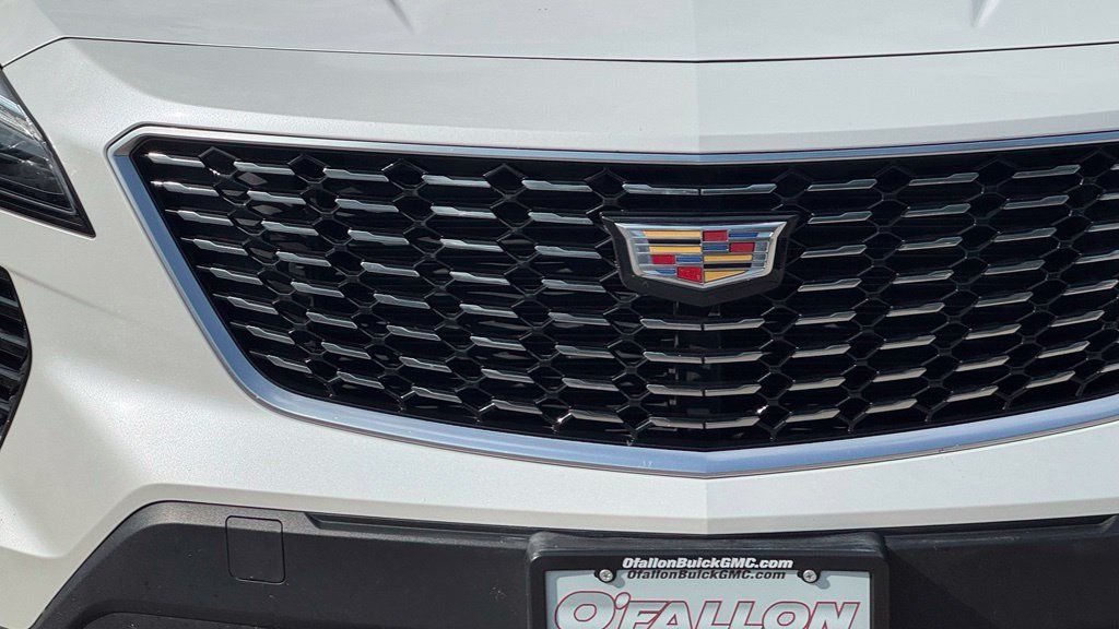 Used 2019 Cadillac XT4 Premium Luxury w/ Driver Assist Package AWD/4WD image 8