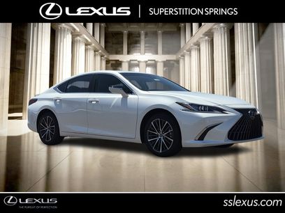 New 2025 Lexus ES 300h w/ Premium Package