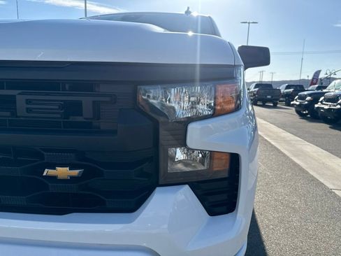 Used 2025 Chevrolet Silverado 1500 Custom AWD/4WD image 11