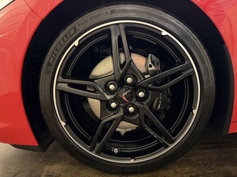 Used 2020 Chevrolet Corvette Stingray Preferred Cpe w/ 2LT Preferred Equipment Group image 11