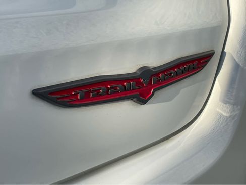 Used 2022 Jeep Compass Trailhawk w/ Trailhawk Elite Group image 11