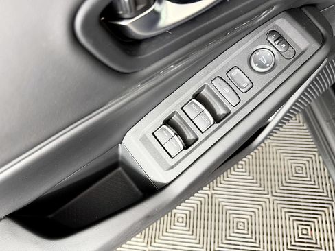 Used 2024 Honda Accord EX image 27