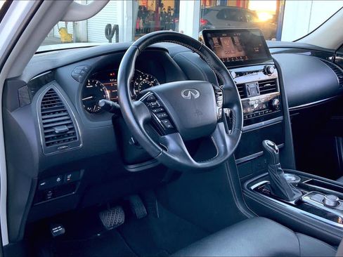 Used 2022 INFINITI QX80 Luxe w/ Cargo Package image 17