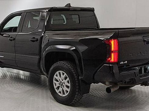 Used 2024 Toyota Tacoma SR5 image 4