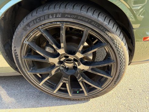 Used 2021 Dodge Challenger SXT RWD image 7