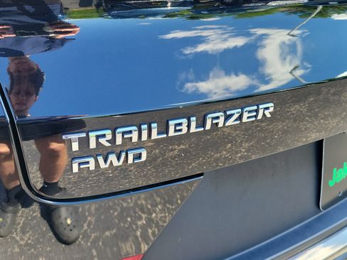 Used 2022 Chevrolet TrailBlazer ACTIV AWD/4WD image 7