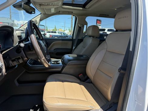 Used 2019 GMC Sierra 2500 Denali AWD/4WD image 9