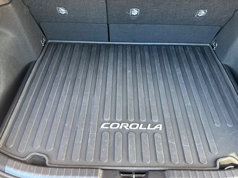 Used 2026 Toyota Corolla SE FWD image 18