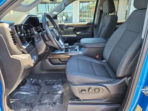 Used 2023 GMC Sierra 1500 Elevation image 14