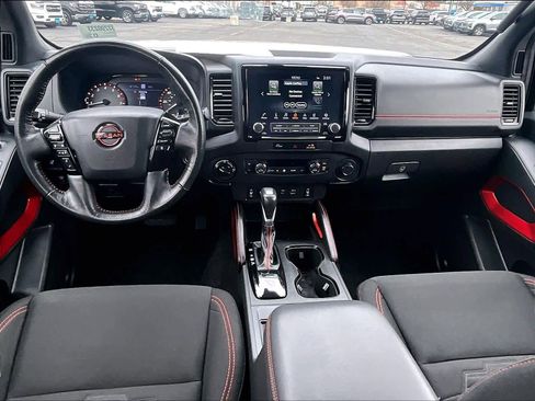 Used 2024 Nissan Frontier PRO-4X w/ Pro Convenience Package image 20
