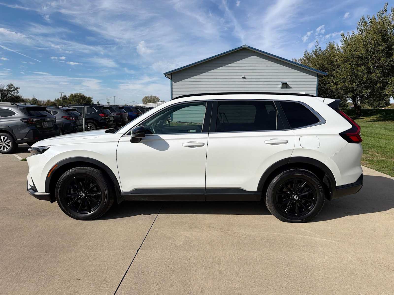 Used 2024 Honda CR-V Sport-L image 3