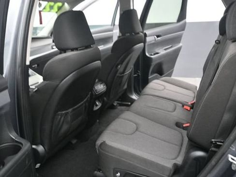 Used 2022 Hyundai Palisade SE AWD/4WD image 13
