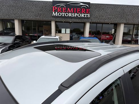 Used 2019 Ford EcoSport SE image 17