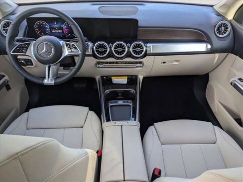 New 2026 Mercedes-Benz GLB 250 image 14