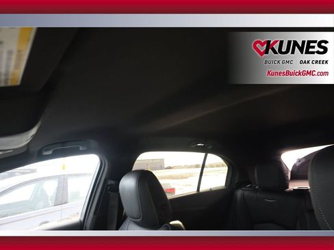 Used 2025 Cadillac XT4 Premium Luxury image 20