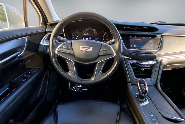 Used 2019 Cadillac XT5 Premium Luxury AWD/4WD image 4