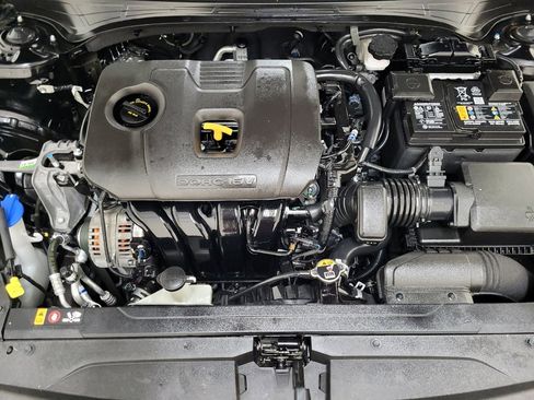 Used 2023 Kia Forte LXS image 30