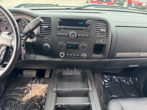 Used 2011 Chevrolet Silverado 3500 LT w/ Interior Plus Package AWD/4WD image 2