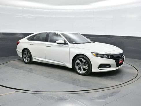 Used 2018 Honda Accord EX image 5