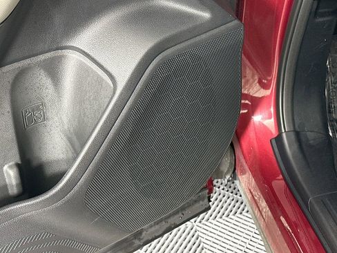 Certified 2025 Subaru Forester image 24