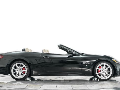 Used 2019 Maserati GranTurismo Sport RWD image 46
