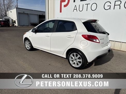 Used 2014 MAZDA MAZDA2 Touring image 5