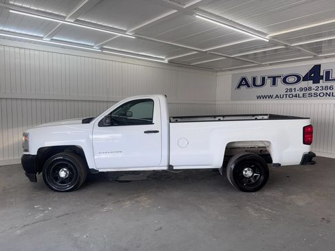Used 2017 Chevrolet Silverado 1500 W/T RWD image 8