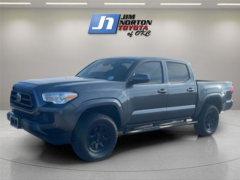 Used 2023 Toyota Tacoma SR image 1