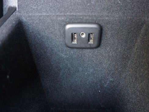 Used 2019 Cadillac XT5 Luxury image 35