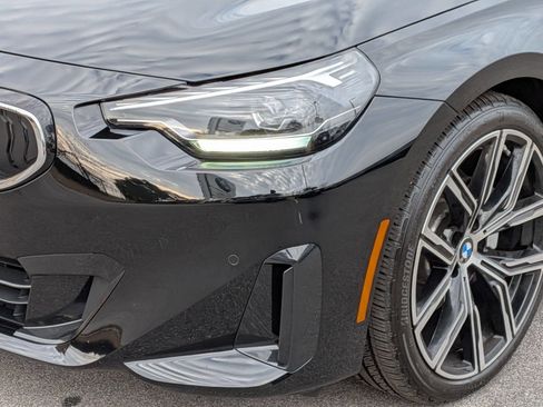 Certified 2024 BMW 230i 230i w/ Convenience Package image 9