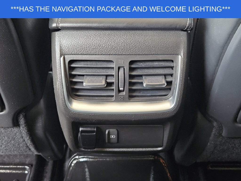 Used 2019 INFINITI QX50 Luxe w/ Navigation Package FWD image 31