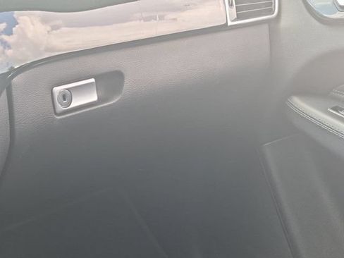 Used 2019 Mercedes-Benz GLS 450 4MATIC image 34