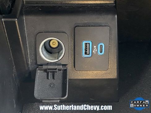 Used 2023 Ford Explorer XLT w/ Equipment Group 202A image 33