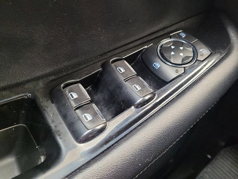 Used 2015 Ford Edge SEL w/ Equipment Group 201A AWD/4WD image 27