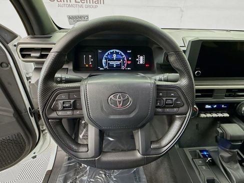 Used 2024 Toyota Tacoma SR image 12