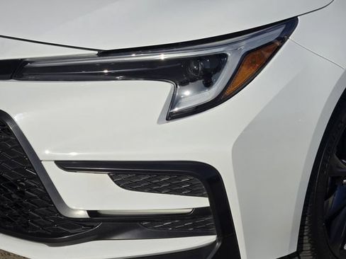Used 2024 Toyota Corolla SE FWD image 7