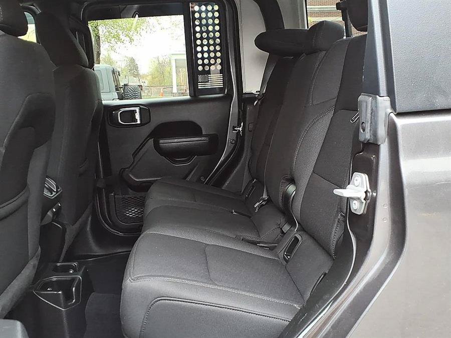 Used 2022 Jeep Gladiator Sport AWD/4WD image 30