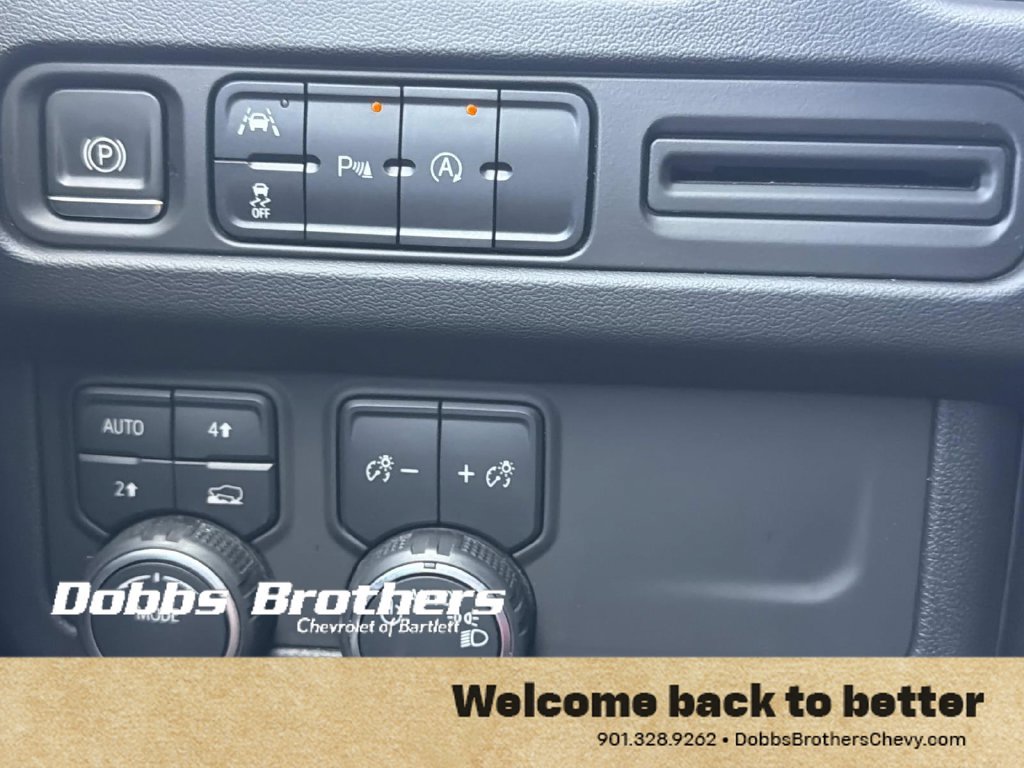 Used 2023 Chevrolet Tahoe LT AWD/4WD image 30