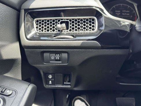 Used 2024 Honda Civic LX image 21