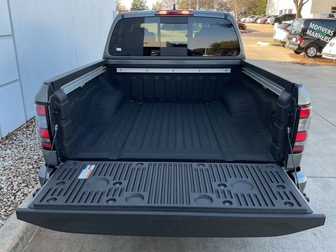 New 2026 Nissan Frontier SV image 14