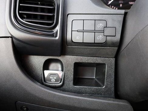 Used 2024 RAM ProMaster 1500 w/ Convenience Group image 9