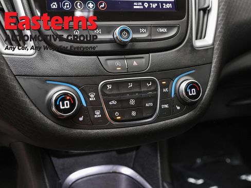 Used 2023 Chevrolet Malibu LT FWD image 20