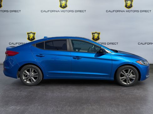 Used 2017 Hyundai Elantra SE FWD image 6