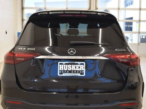 Used 2025 Mercedes-Benz GLE 350 4MATIC w/ AMG Line Exterior image 11