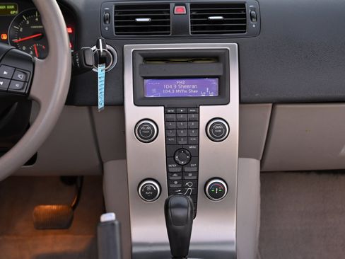 Used 2008 Volvo C70 T5 image 23